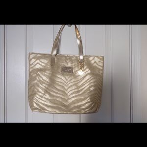Michael Kors Gold Travel Tote Bag🐅